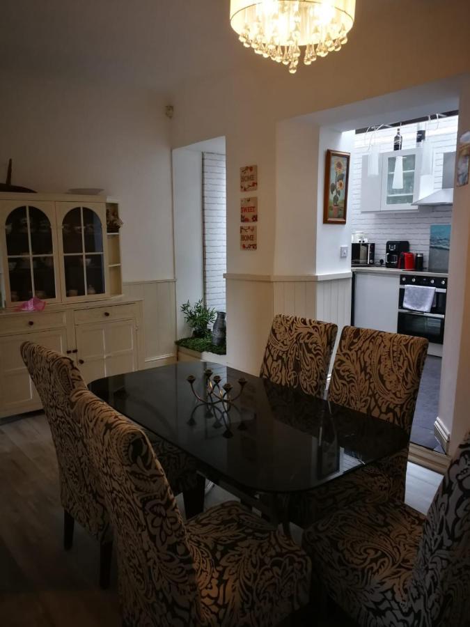 Three Sisters Cottage Торки Экстерьер фото
