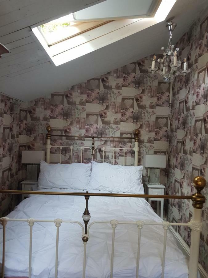Three Sisters Cottage Торки Экстерьер фото